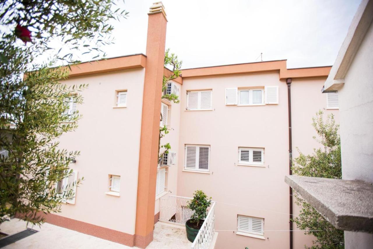 Apartmani M&S بودْسْتغانا المظهر الخارجي الصورة